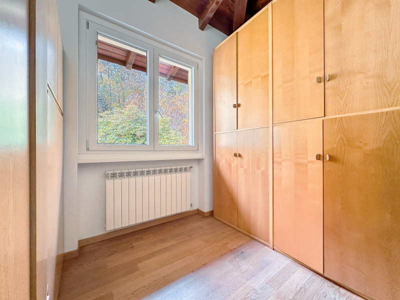 Villa for sale in Colazza, overlooking Lake Maggiore