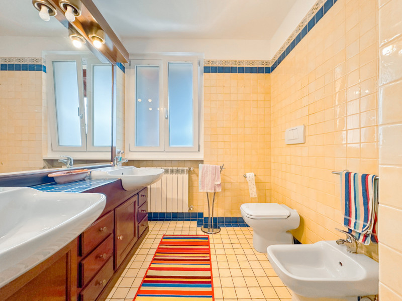 Villa for sale in Colazza, overlooking Lake Maggiore