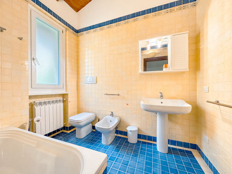 Villa for sale in Colazza, overlooking Lake Maggiore