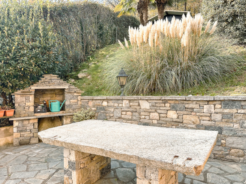 Villa for sale in Colazza, overlooking Lake Maggiore