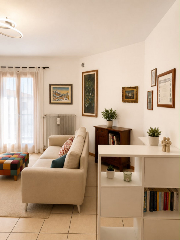 (Per INFO Fabrizio 333 7743912) A soli 400 mt dal centro di Montebelluna, proponiamo in vendita u...