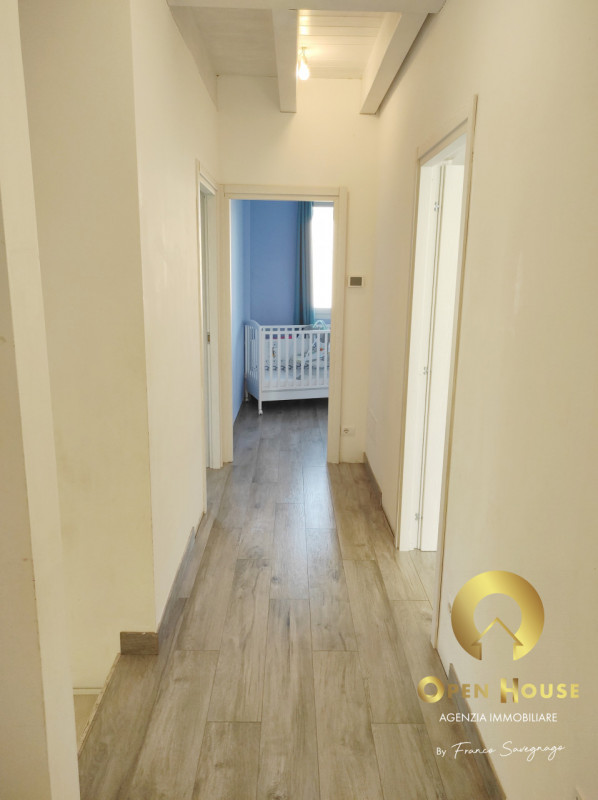 OPEN HOUSE by Franco Savegnago propone in vendita Schiera centrale in complesso residenziale di s...