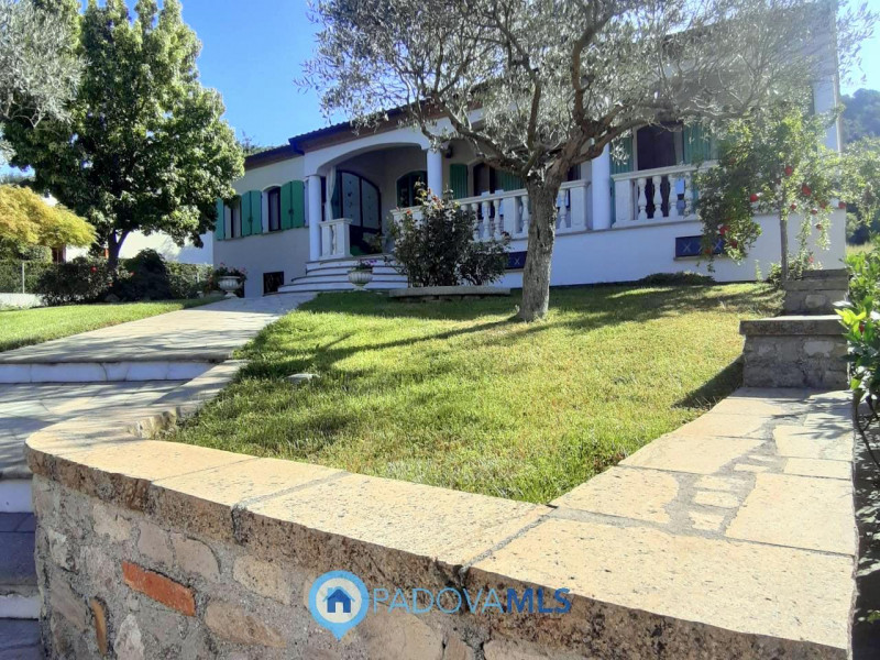 Immobile in esclusiva al Gruppo Padova MLS

Nel suggestivo Comune di Baone proponiamo in vendita ...