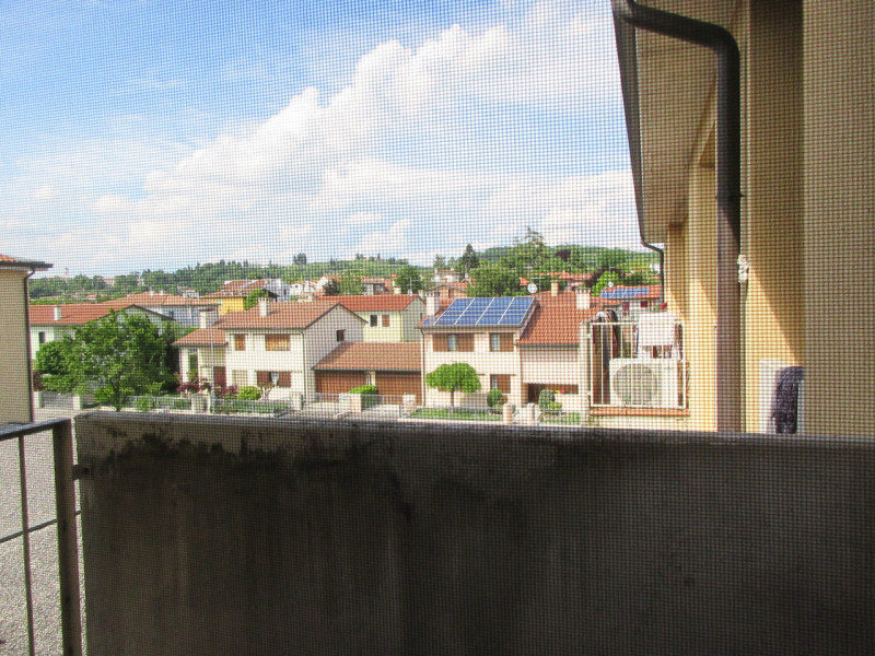 IDEALE PER INVESTIMENTO, APPARTAMENTO ARREDATO AL PIANO SECONDO COMPOSTO DA SOGGIORNO-CUCINA, TER...