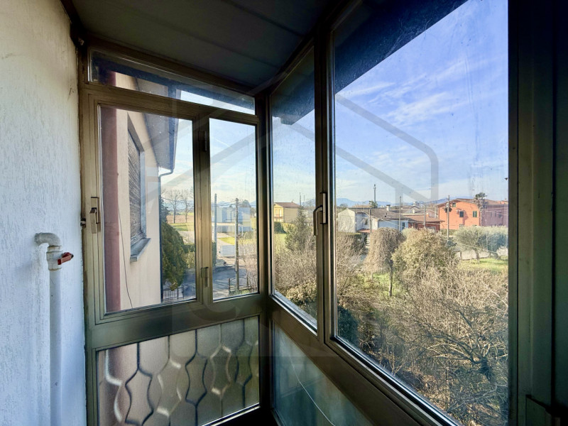 ABANO TERME - In una delle zone residenziali più tranquille e verdi di Abano Terme, nella frazion...