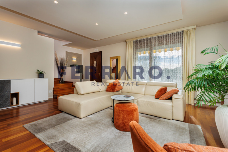 Treviso, Monigo. Codice IV9.

Proponiamo in vendita schiera di testa, ideale per chi desidera viv...