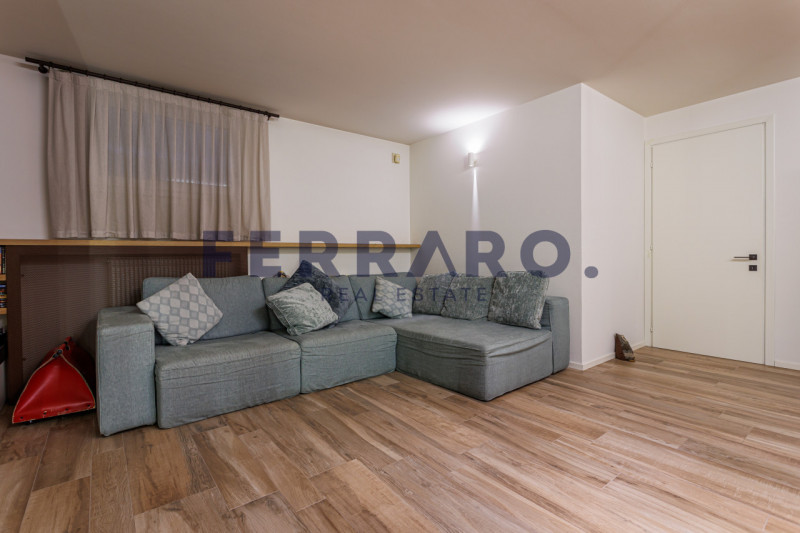 Treviso, Monigo. Codice IV9.

Proponiamo in vendita schiera di testa, ideale per chi desidera viv...