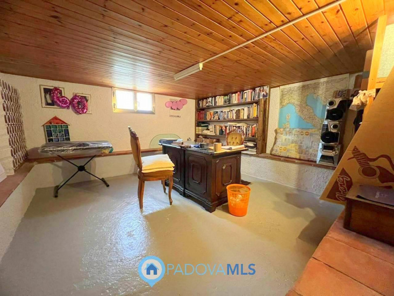 Immobile in esclusiva al Gruppo Padova MLS.

Se cerchi la tranquillità di una casa singola con un...