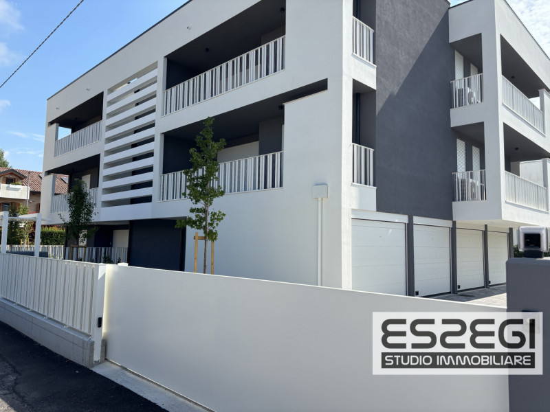 PADOVA- MADONNA PELLEGRINA: Appartamento in palazzina di sole 5 unità di nuova costruzione con ce...