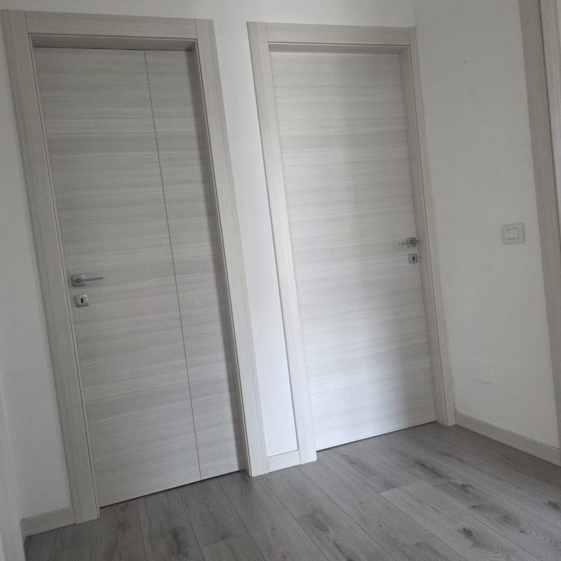 Sarego: in piccolo contesto di solo 6 unità vendesi ampio e luminoso appartamento recentemente ri...