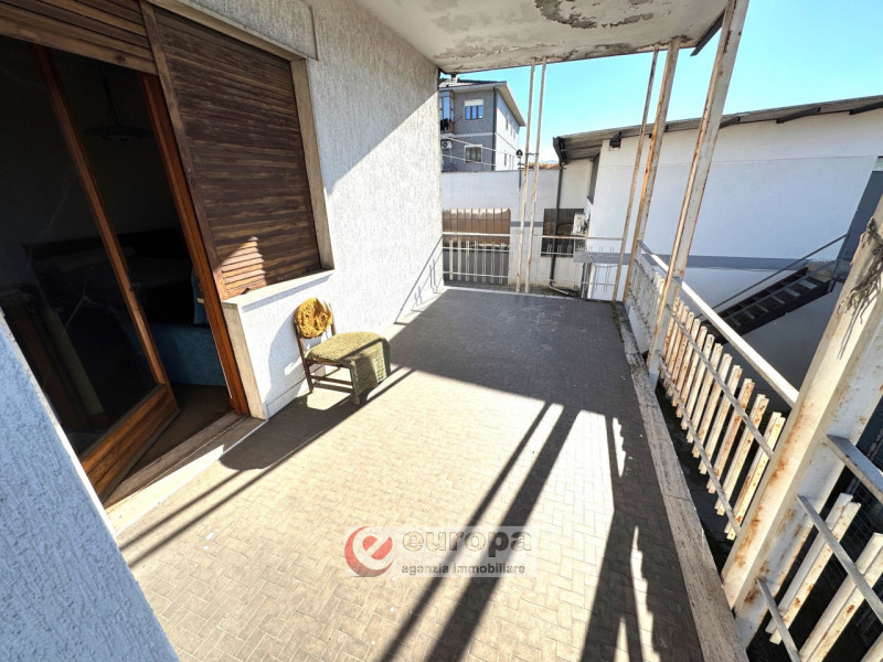 ALTE DI MONTECCHIO MAGGIORE: Proponiamo in vendita, abitazione unifamiliare con parco alberato co...