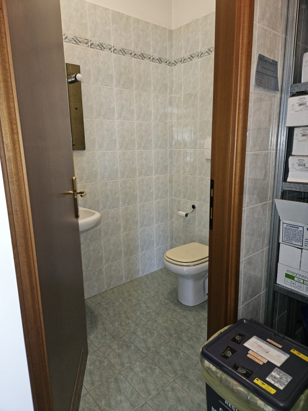 Scopri questa straordinaria opportunità di investimento nel cuore di Noventa Vicentina! Proponiam...