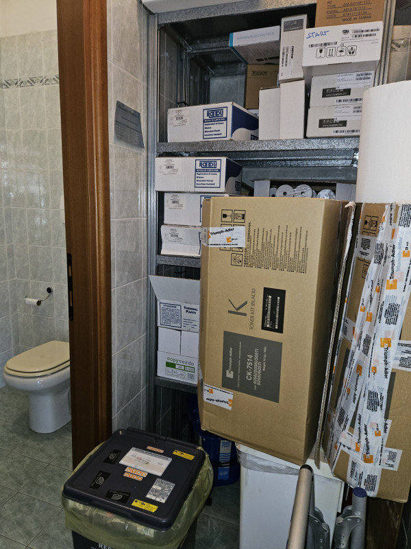 Scopri questa straordinaria opportunità di investimento nel cuore di Noventa Vicentina! Proponiam...