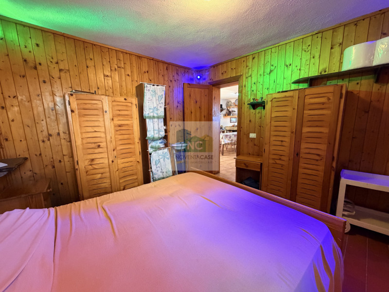 Scoprite la vostra oasi di tranquillità a Forio, nella suggestiva zona di Santa Maria al Monte. P...