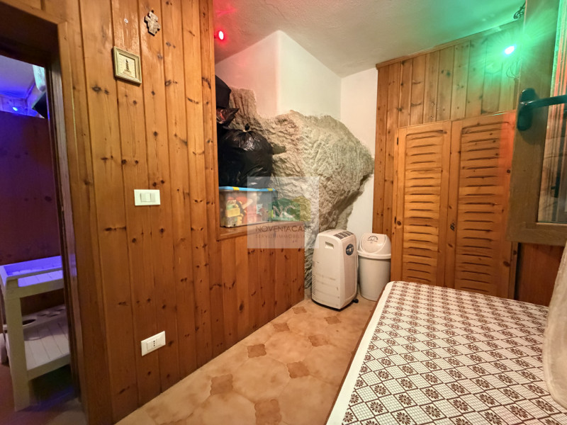 Scoprite la vostra oasi di tranquillità a Forio, nella suggestiva zona di Santa Maria al Monte. P...