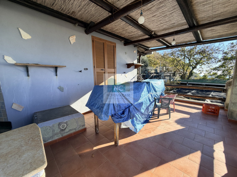 Scoprite la vostra oasi di tranquillità a Forio, nella suggestiva zona di Santa Maria al Monte. P...