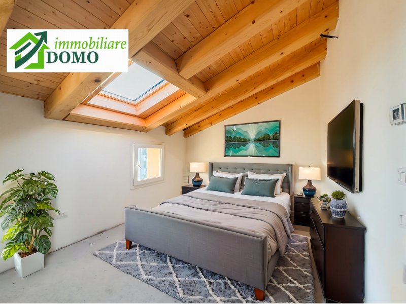 Schio centro – Ampio tricamere duplex personalizzabile in contesto bifamiliare!

In zona centrale...