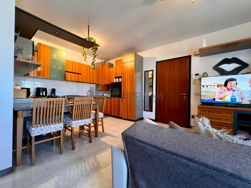 Rif. VT159 - Villatora di Saonara - In recente e curata palazzina del 2000, di poche unità, propo...