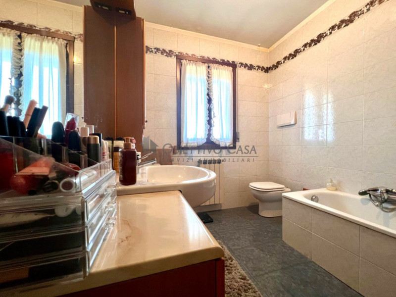 Rif. VT159 - Villatora di Saonara - In recente e curata palazzina del 2000, di poche unità, propo...