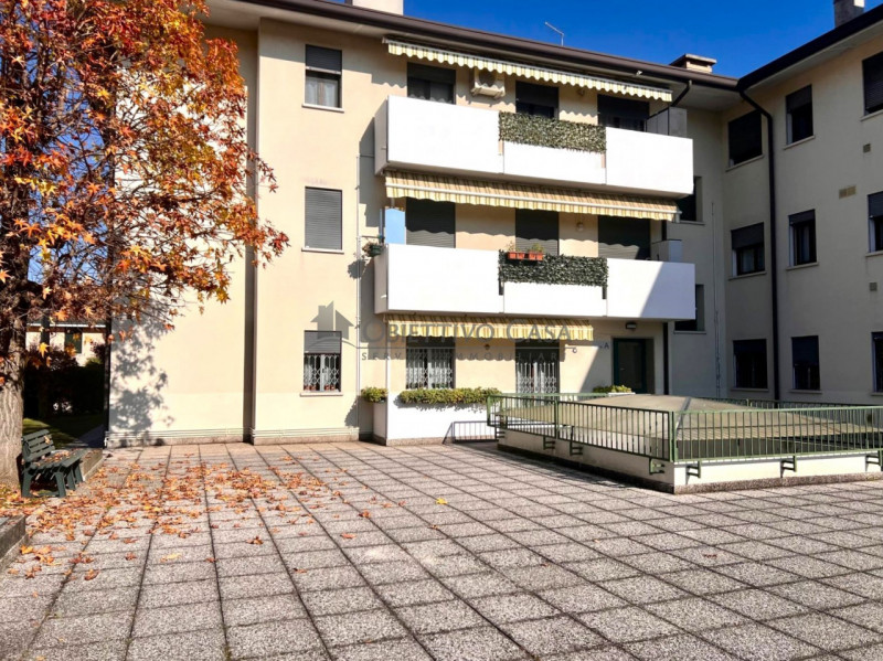 Rif. VT159 - Villatora di Saonara - In recente e curata palazzina del 2000, di poche unità, propo...