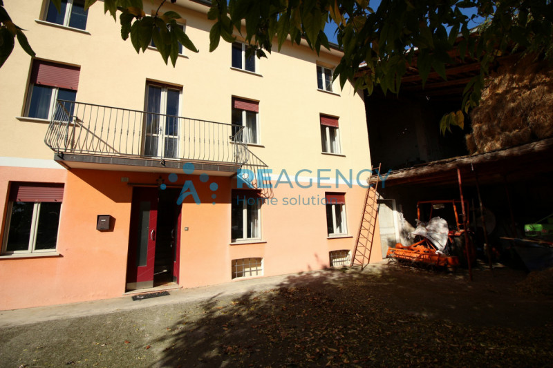 Zanè
Sei alla ricerca di una casa da ristrutturare?
Prezzo € 170.000
CHIAMACI ORA allo 0445.82728...