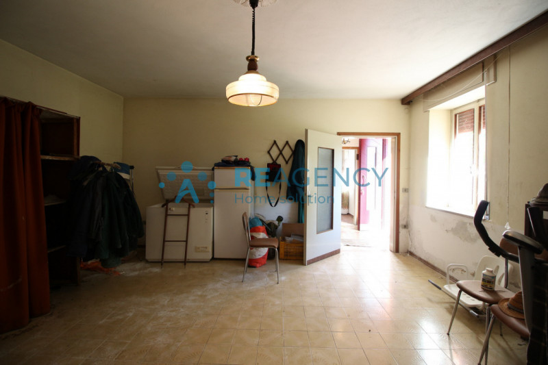 Zanè
Sei alla ricerca di una casa da ristrutturare?
Prezzo € 170.000
CHIAMACI ORA allo 0445.82728...