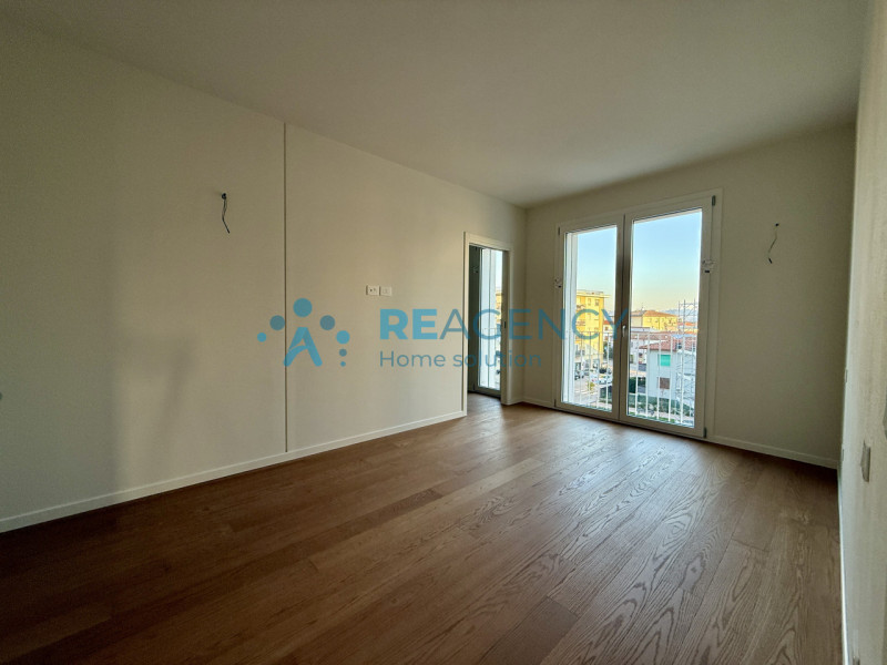 CREAZZO

Stai cercando un TRICAMERE di nuova costruzione IN PRONTA CONSEGNA?
Prezzo €315.000,00
C...