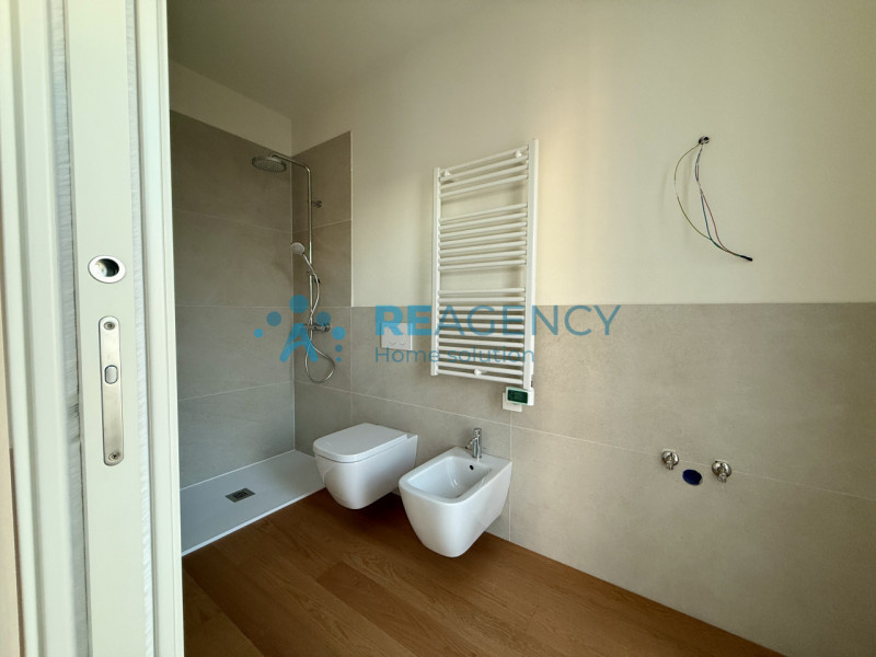 CREAZZO

Stai cercando un TRICAMERE di nuova costruzione IN PRONTA CONSEGNA?
Prezzo €315.000,00
C...