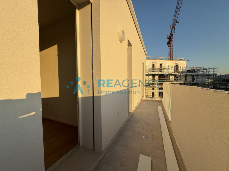 CREAZZO

Stai cercando un TRICAMERE di nuova costruzione IN PRONTA CONSEGNA?
Prezzo €315.000,00
C...