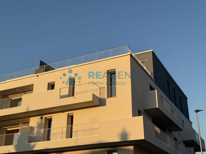 CREAZZO

Stai cercando un TRICAMERE di nuova costruzione IN PRONTA CONSEGNA?
Prezzo €315.000,00
C...