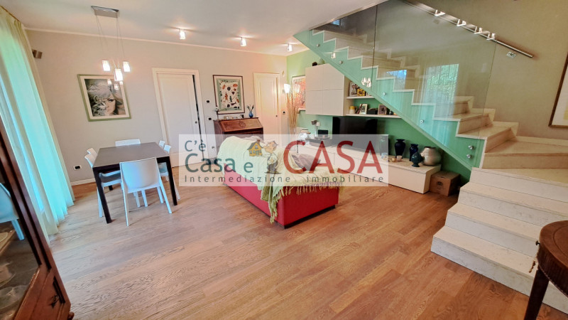 SELVAZZANO: Disponibile a settembre. A due passi dai servizi, l'agenzia C'è Casa e CASA vi invita...