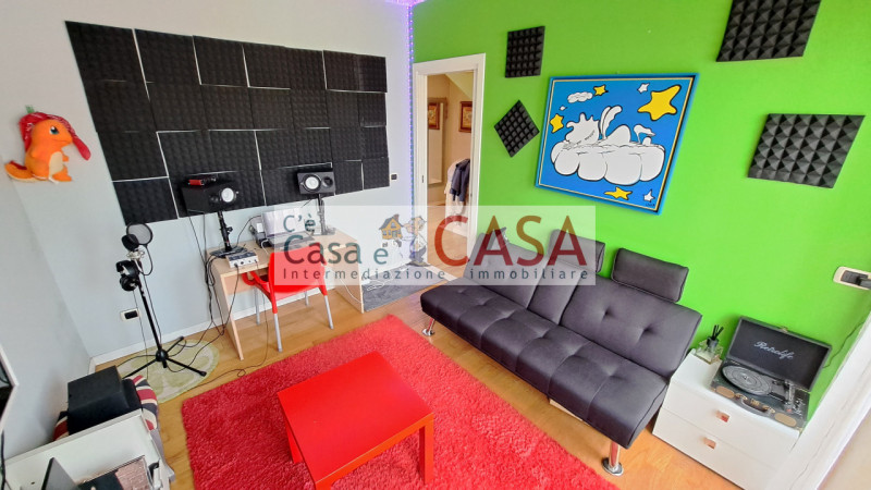 SELVAZZANO: A due passi dai servizi, l'agenzia C'è Casa e CASA vi invita a prendere visione di un...