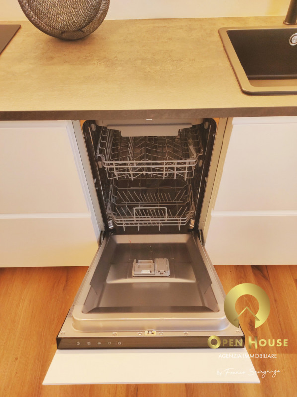 OPEN HOUSE by Franco Savegnago propone in locazione appartamento completamente ristrutturato a nu...