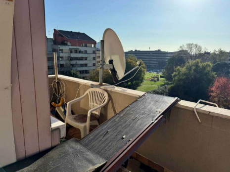 Rif. A.A.413-23

Vendita all'asta - appartamento al 5° piano in data 17 dicembre  2025

Descrizio...