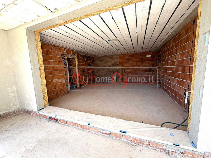 TENCAROLA - (Rif.A631-s) - All'interno del quartiere Tencarola, moderno appartamento trilocale al...
