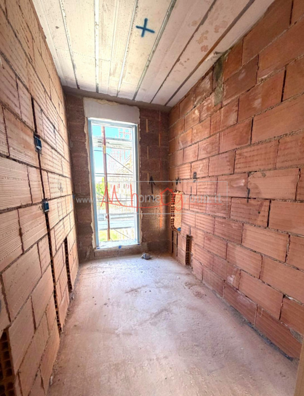 TENCAROLA - (Rif.A631-s) - All'interno del quartiere Tencarola, moderno appartamento trilocale al...