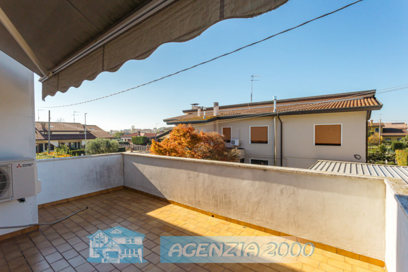HO UNA SPLENDIDA VILLA A PIANI SFALSATI CON TAVERNA!!!, A BAGNOLI DI SOPRA, IN ZONA TRANQUILLA DI...