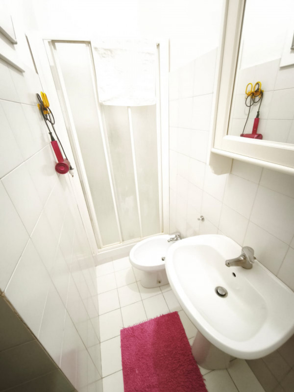 Nella zona centrale di Monselice proponiamo in vendita un ampio appartamento quadrilocale di ben ...