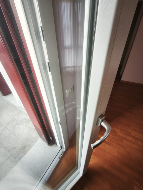 Nella zona centrale di Monselice proponiamo in vendita un ampio appartamento quadrilocale di ben ...