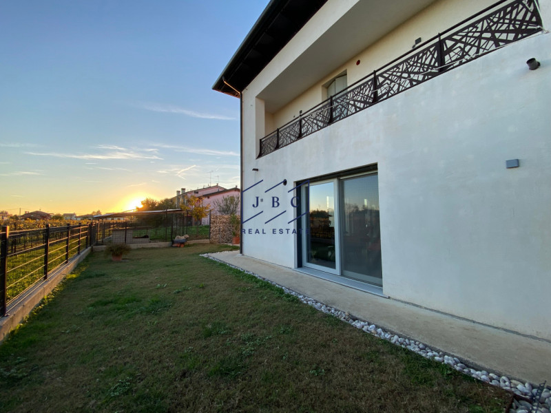 GODEGA DI SANT’URBANO - (TV)

Sei alla ricerca della casa dei tuoi sogni? A Godega di Sant'Urbano...