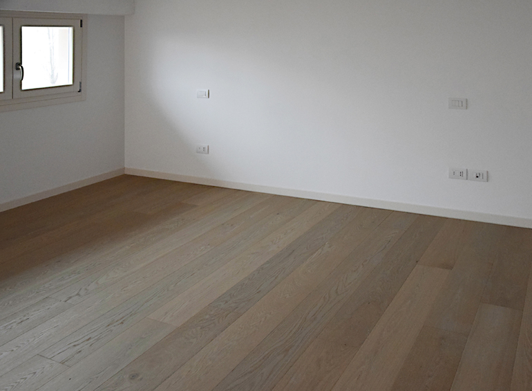 DISPONIBILE DAL 01 APRILE 2026.
Falzè di Trevignano: appartamento con due camere, disposto su due...