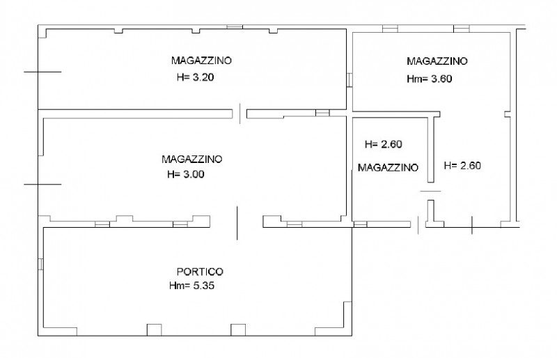 A Villa Estense, proponiamo in vendita grande abitazione rustica da ristrutturare, con spazi gene...