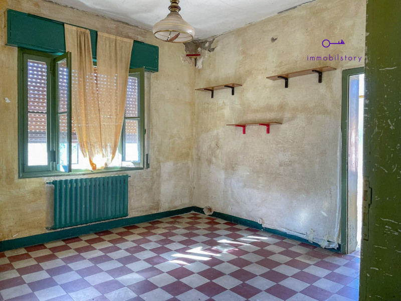 Appartamento 140 mq – Ultimo piano – No condominio – Da ristrutturare

Nel pieno centro di Galzig...