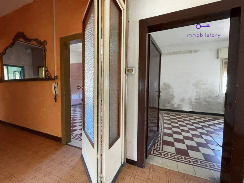 Appartamento 140 mq – Ultimo piano – No condominio – Da ristrutturare

Nel pieno centro di Galzig...