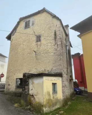 Rif. A.A.75-241

Vendita all'asta - appartamento al 1° piano in data 16 dicembre  2025

Descrizio...