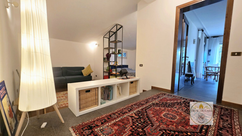 Rif. S401 - Incastonata all'interno del gradevole panorama dei Colli Euganei, a pochi minuti dal ...