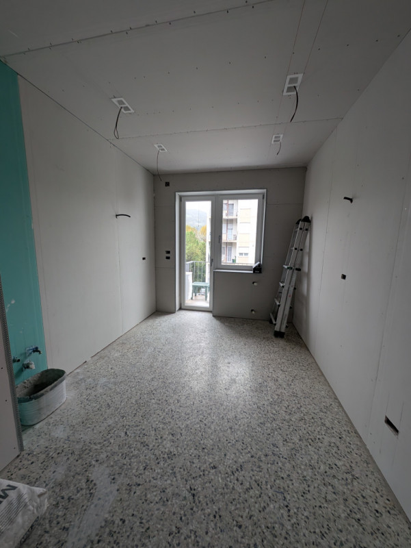 CONSEGNA PREVISTA META DICEMBRE.
In vendita un affascinante appartamento quadrilocale situato nel...