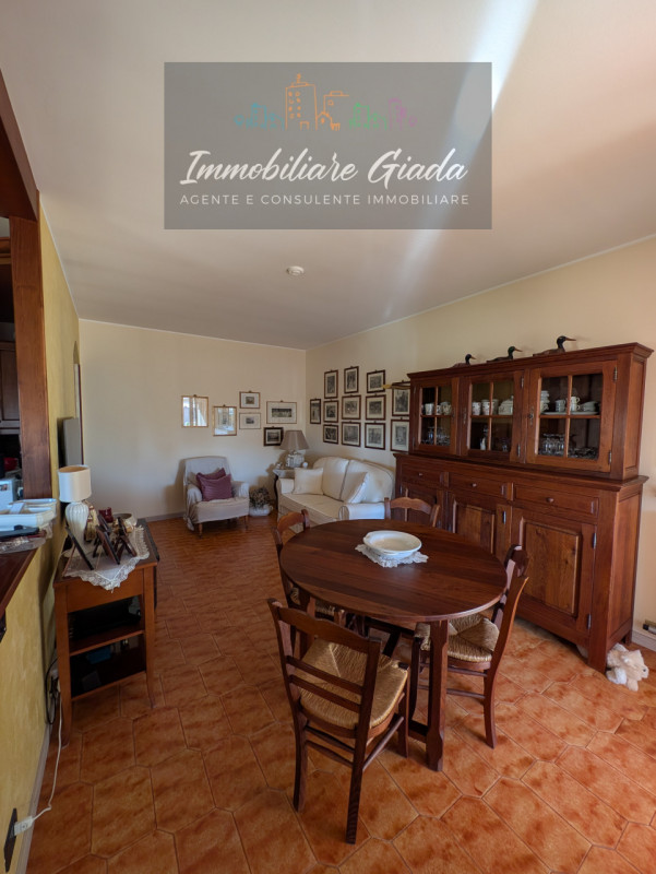 In vendita a Cordignano, nel cuore di un contesto residenziale elegante e tranquillo, proponiamo ...