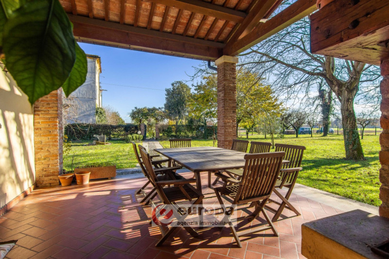 INFORMAZONI RISERVATE SOLO SU APPUNTAMENTO.
Nel contesto dell'antica "VILLA ANGARAN", sorta alla ...