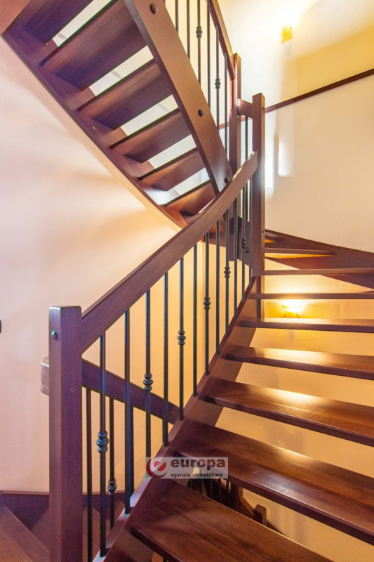 INFORMAZONI RISERVATE SOLO SU APPUNTAMENTO.
Nel contesto dell'antica "VILLA ANGARAN", sorta alla ...